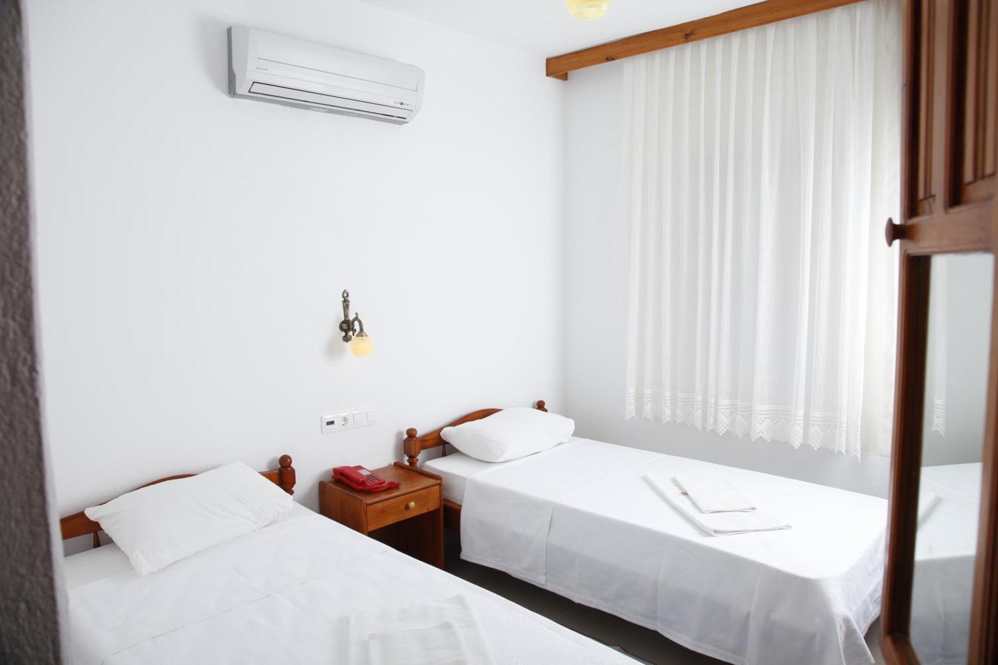 Apollon Hotel パタラ エクステリア 写真